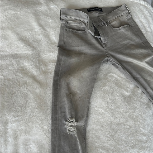 Express Light Gray Ripped Jeans - Picture 3 of 4